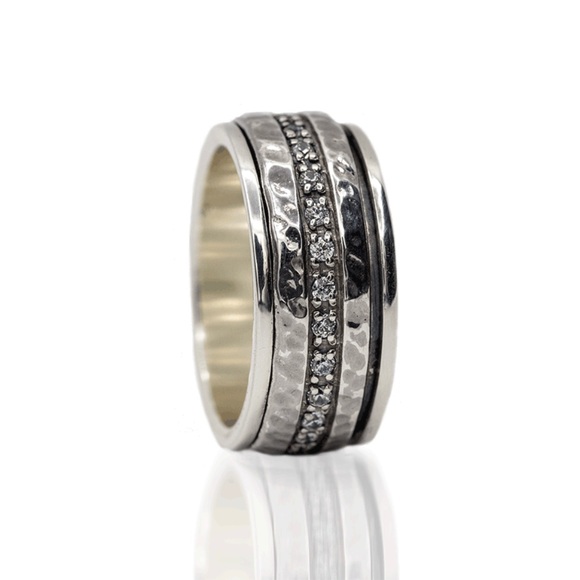 Meditation Spinner Ring - Picture 1 of 5